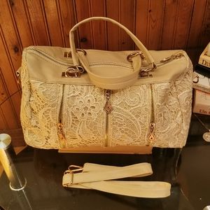 Laced Up handbag🌾